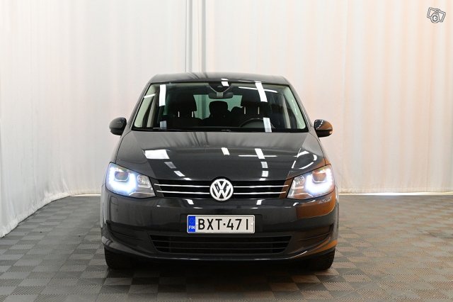 Volkswagen Sharan 4