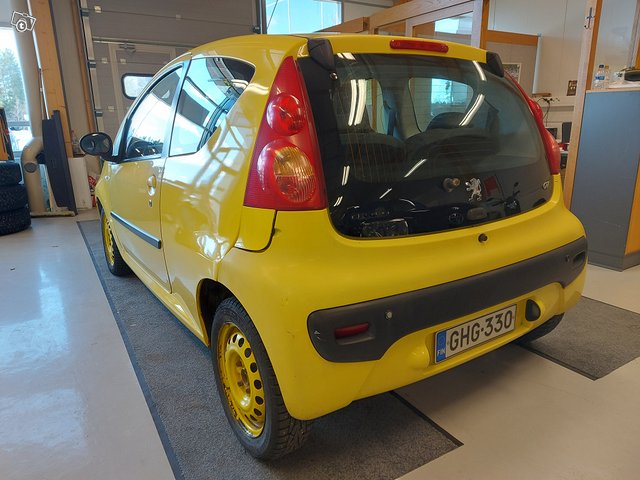Peugeot 107 5
