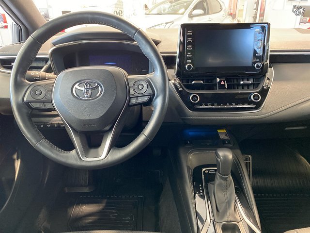 Toyota Corolla 10