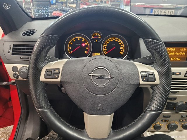 Opel Astra 21