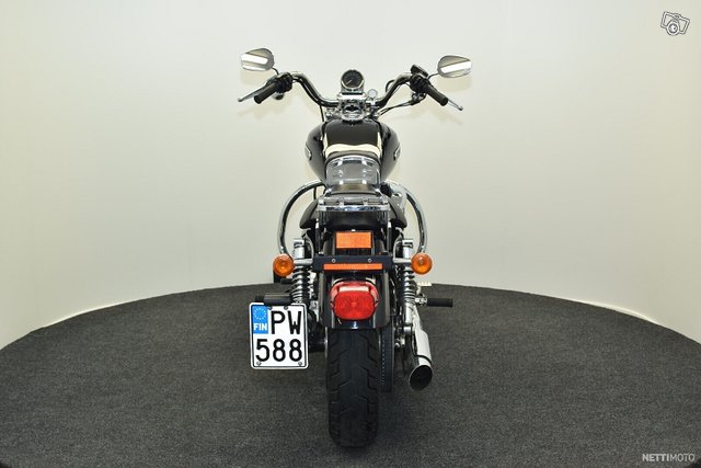 Harley-Davidson Sportster 7