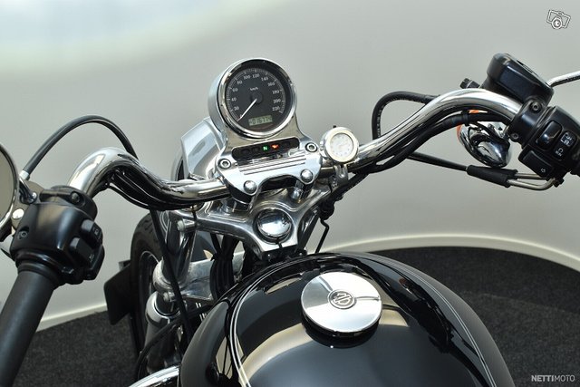 Harley-Davidson Sportster 10