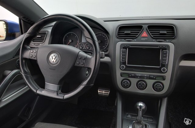 Volkswagen Scirocco 11