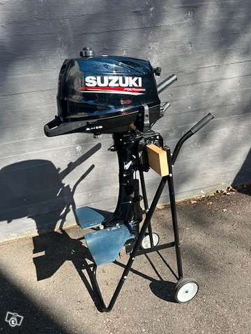 Suzuki perämoottori 2