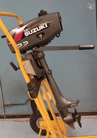 Suzuki DT 2.2, kuva 1