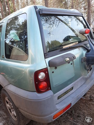 Land Rover Freelander 2