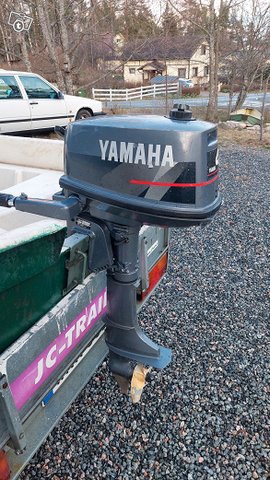 Yamaha 4 hv perämoottori 2001, kuva 1