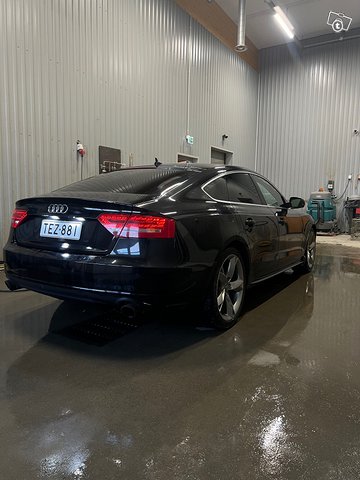 Audi A5 6