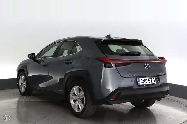 Lexus UX 3