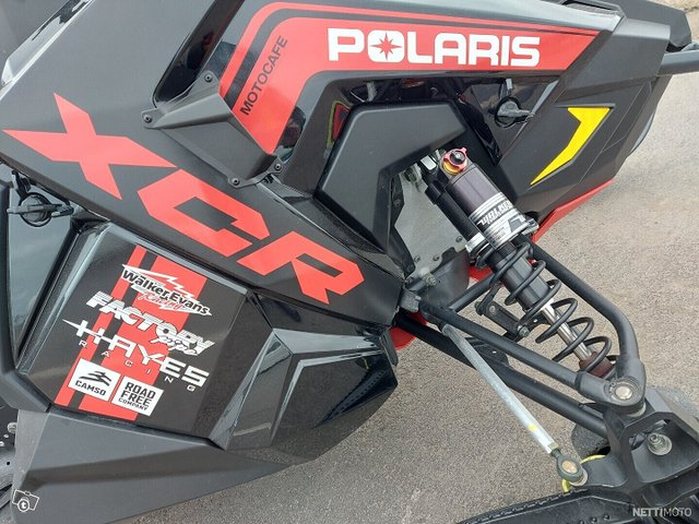 Polaris XCR 11