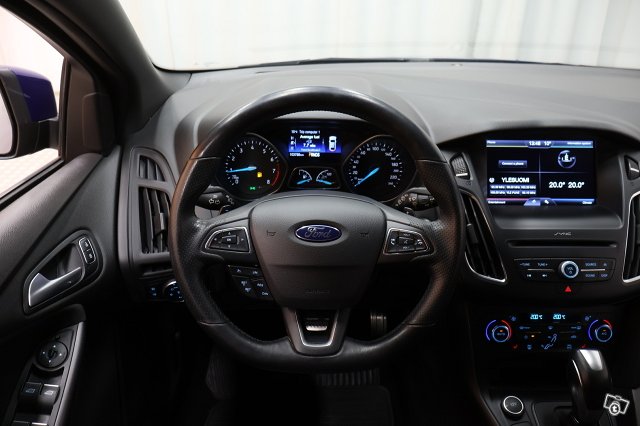 Ford Focus 13