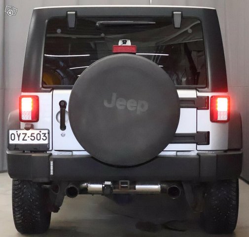 Jeep Wrangler 25