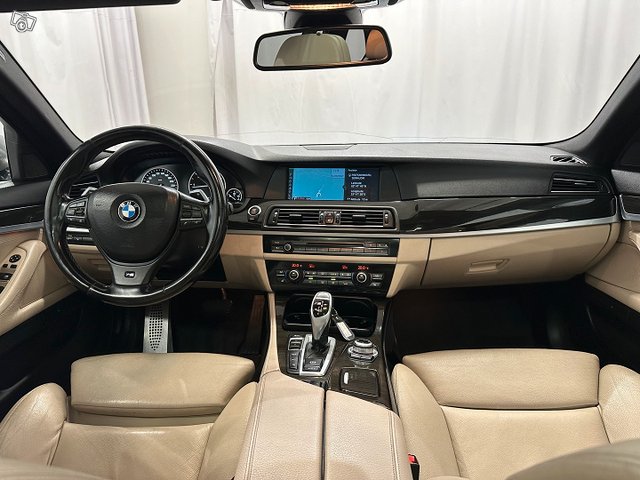 BMW M550D 11