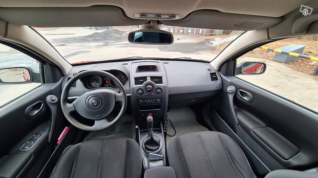 Renault Megane 10