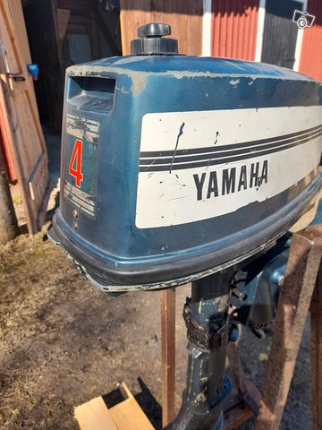 Yamaha perämoottori 1