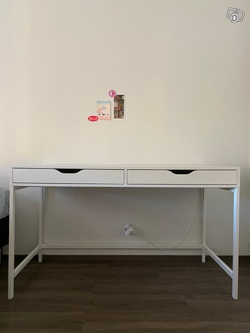 ALEX työpöytä Ikeasta valkoinen, kuva 1