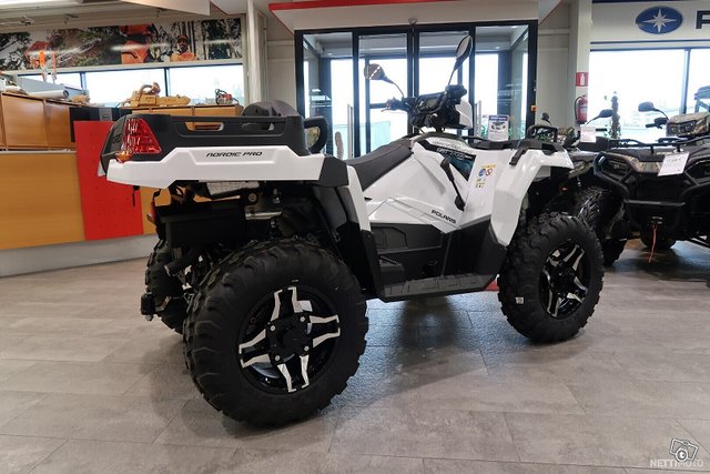 Polaris Sportsman 4