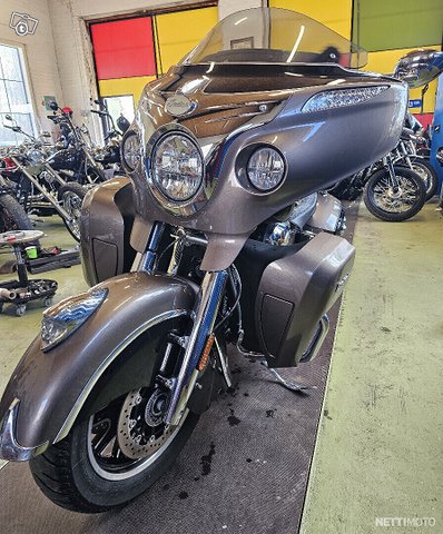 Indian Roadmaster 5