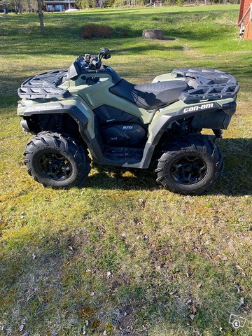 Can-Am Outlander pro 570 7