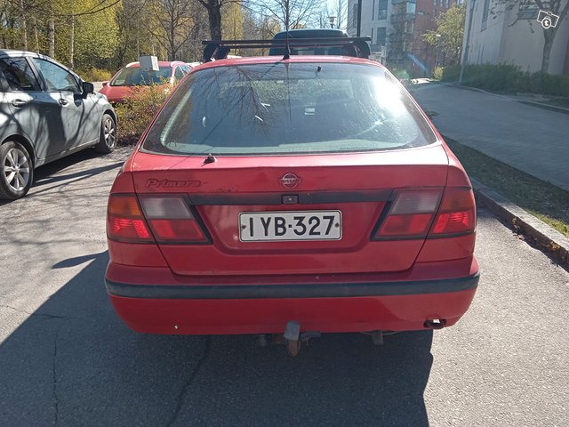 Nissan Primera 5