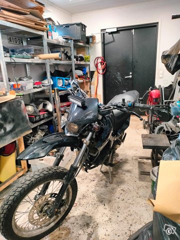 Yamaha XT 125X 2