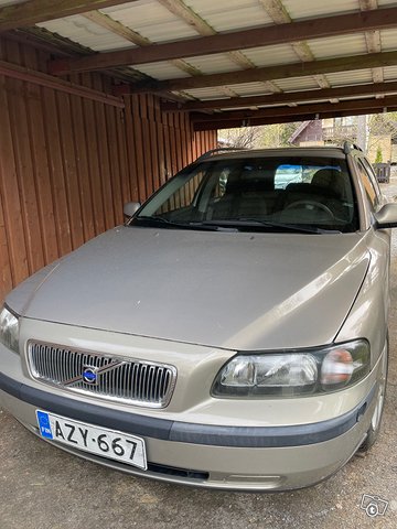 Volvo V70, kuva 1