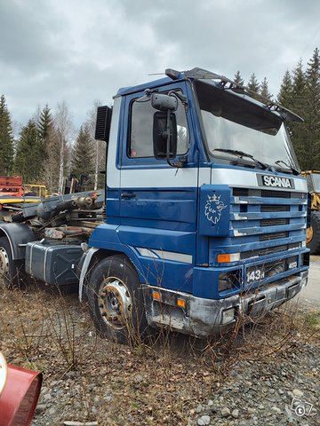 Scania 143H 8x2 -96 2