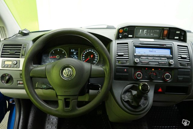 Volkswagen Transporter 8