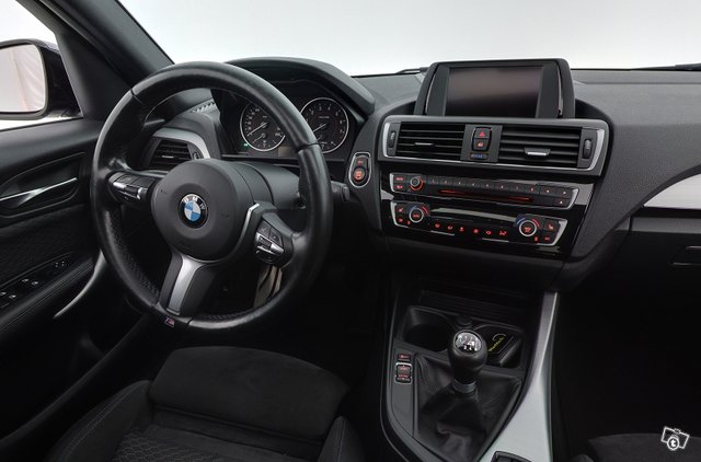 BMW 120 12