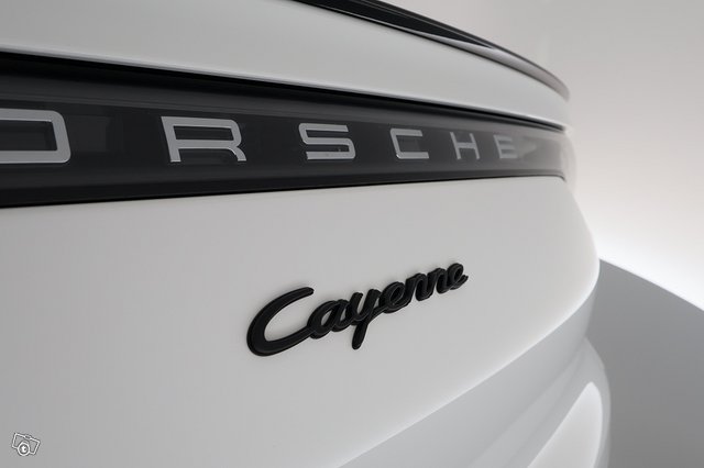 Porsche Cayenne 13