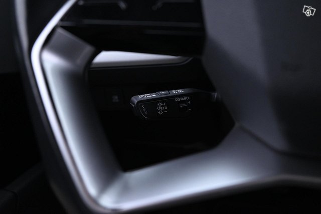Audi Q4 E-tron 16