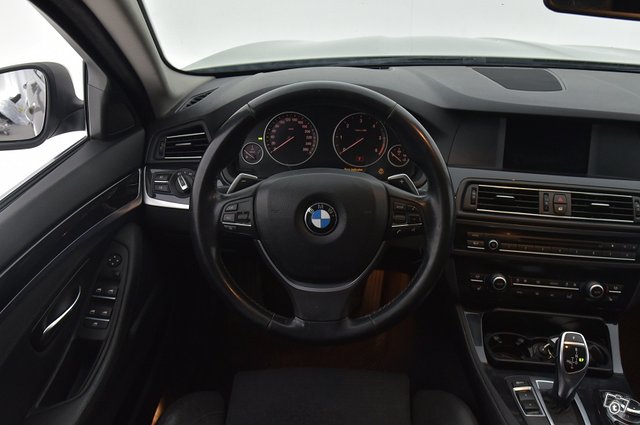 BMW 525 19