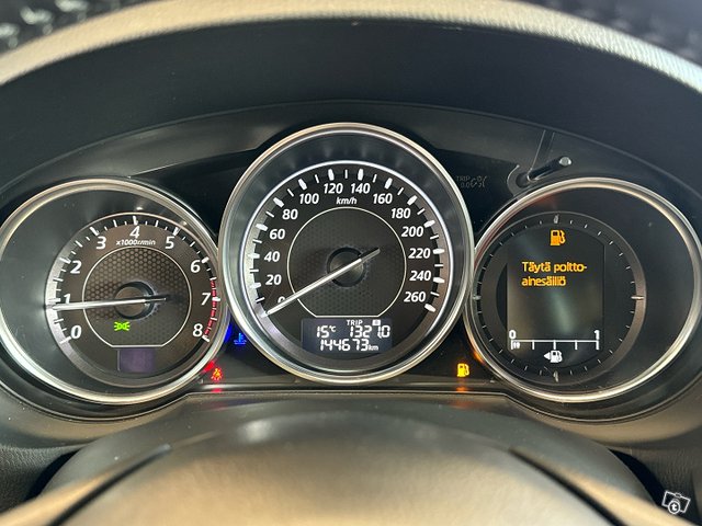 Mazda 6 17