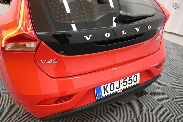 Volvo V40 10