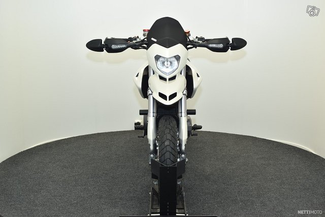Ducati Hypermotard 3