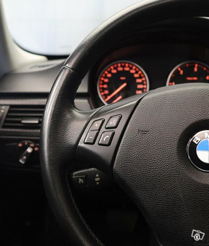 BMW 318 10