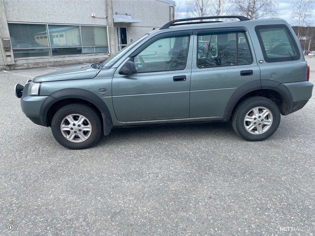 Land Rover Freelander 2