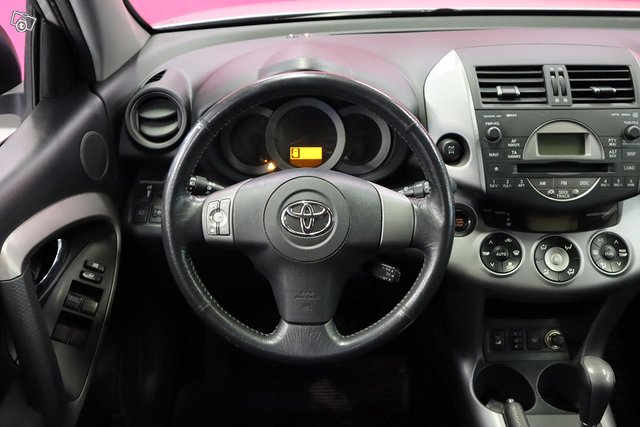 Toyota RAV4 3