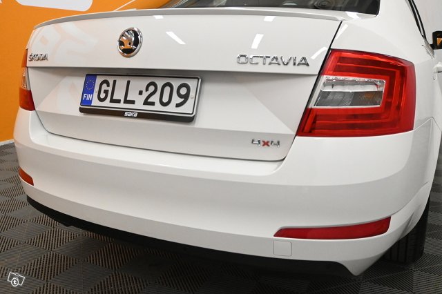 Skoda Octavia 9