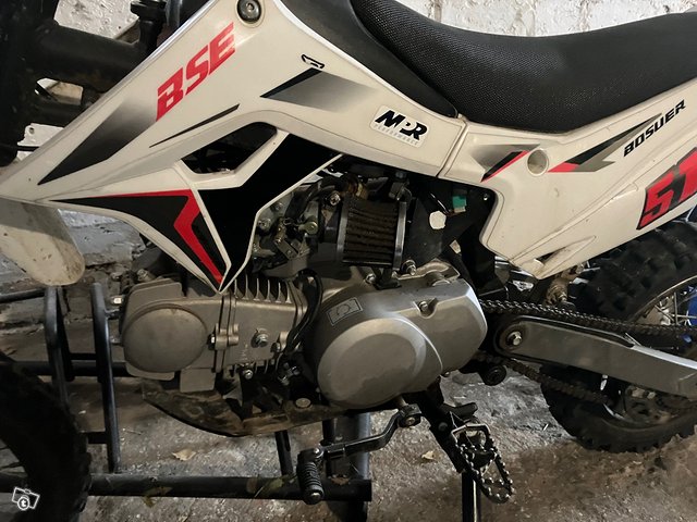 BSE 125cc 4