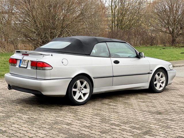 Saab 9-3 5