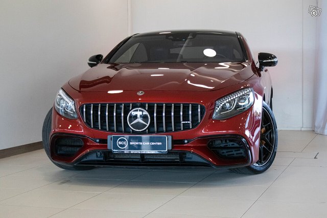 Mercedes-Benz S 63 AMG 4