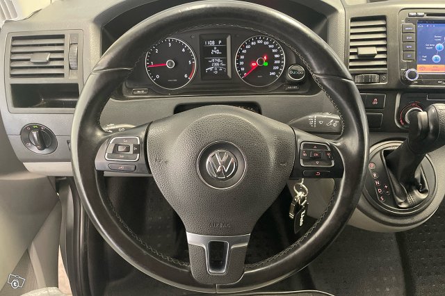 Volkswagen Transporter 15