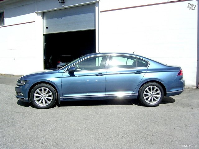 Volkswagen Passat 2