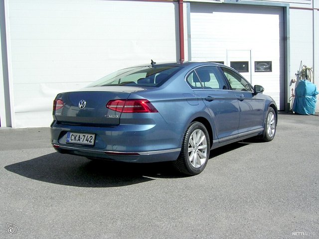 Volkswagen Passat 5