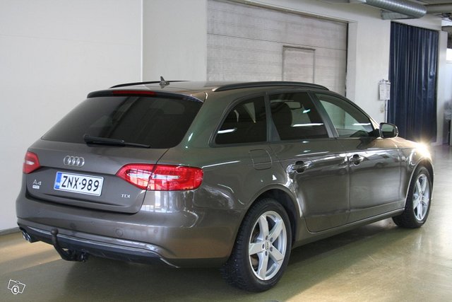 Audi A4 8