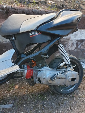 Yamaha aerox 77cc 3