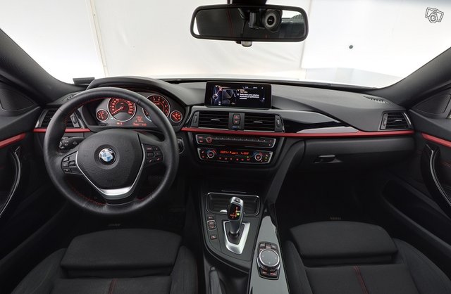 BMW 428 8