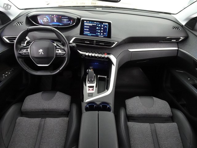 Peugeot 3008 11