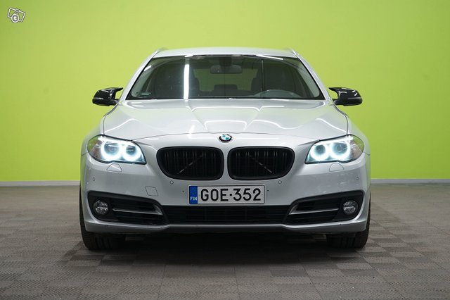 BMW 520 11